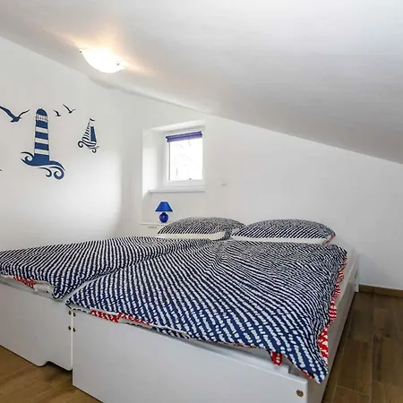 Apartament In - Insel Krk 38057 *